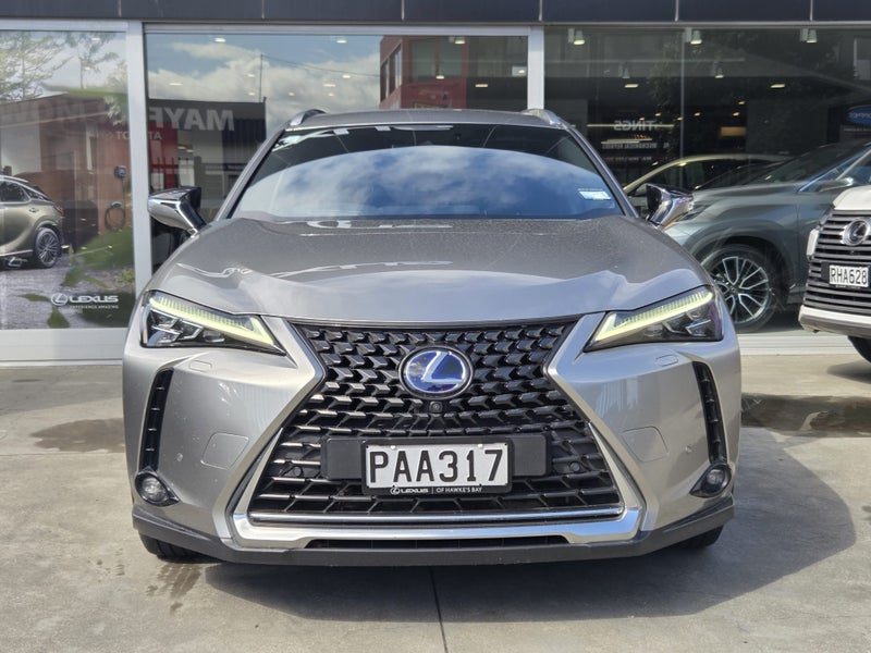 2022 Lexus UX 250H Limited 2.0Ph/Hd, photo 2