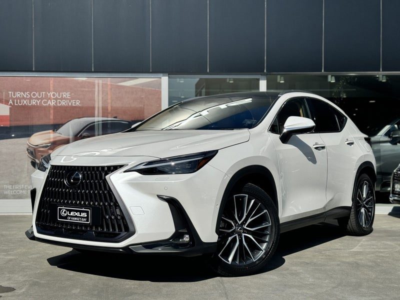 2022 Lexus NX 350h Limited 2.5Ph AWD, photo 3