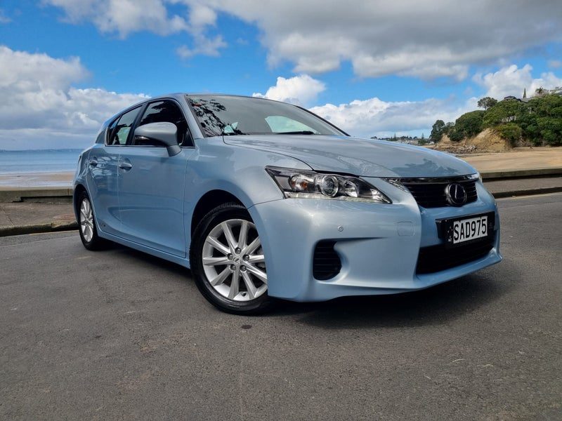 2012 Lexus CT 200h 1.8P Hatch Ecvt