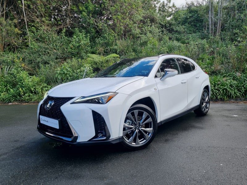 2026 Lexus UX 300h F Sport 2.0L Hybrid FWD SUV, photo 3