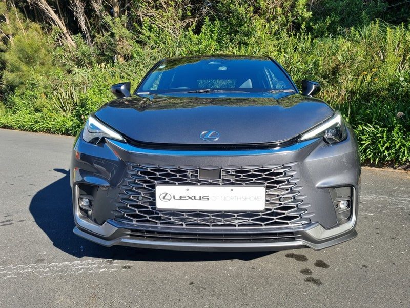 2026 Lexus LBX Cool 1.5L Hybrid FWD SUV, photo 2