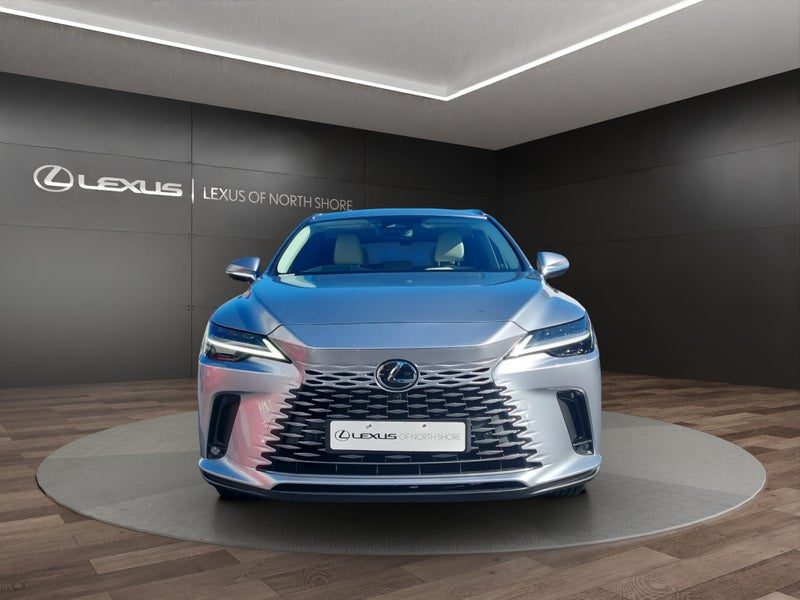2026 Lexus RX 350h Limited 2.5L Hybrid AWD SUV, photo 2