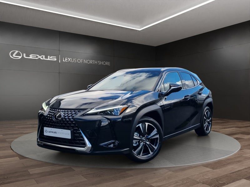 2026 Lexus UX 300h Limited 2.0L Hybrid AWD SUV, photo 3
