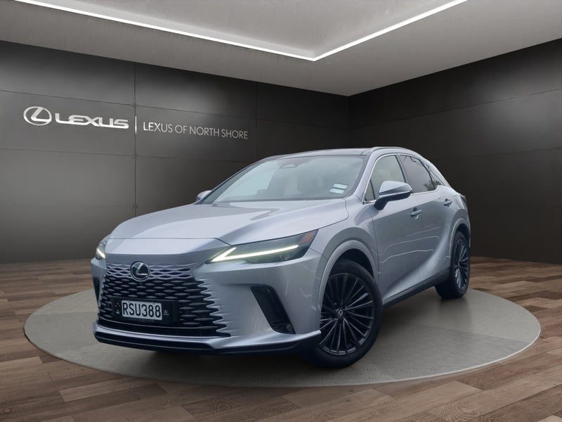 2026 Lexus RX 450h+ Limited, photo 3