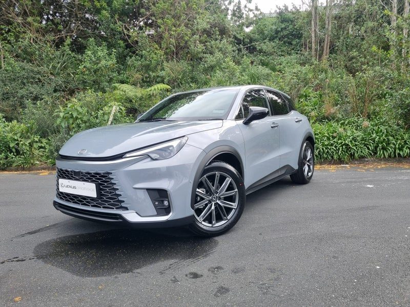 2026 Lexus LBX Relax 1.5P Hybrid FWD SUV, photo 3