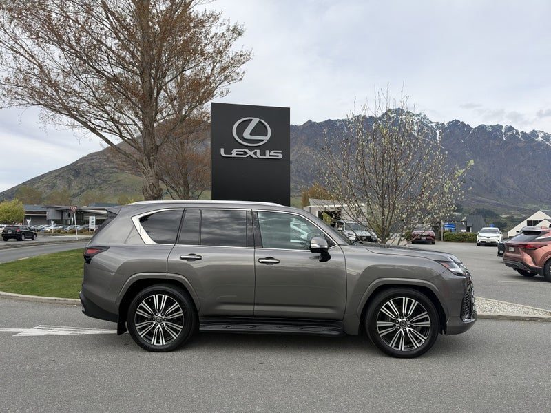 2022 Lexus LX 500d Limited 3.3DT 10AT 4WD, photo 3