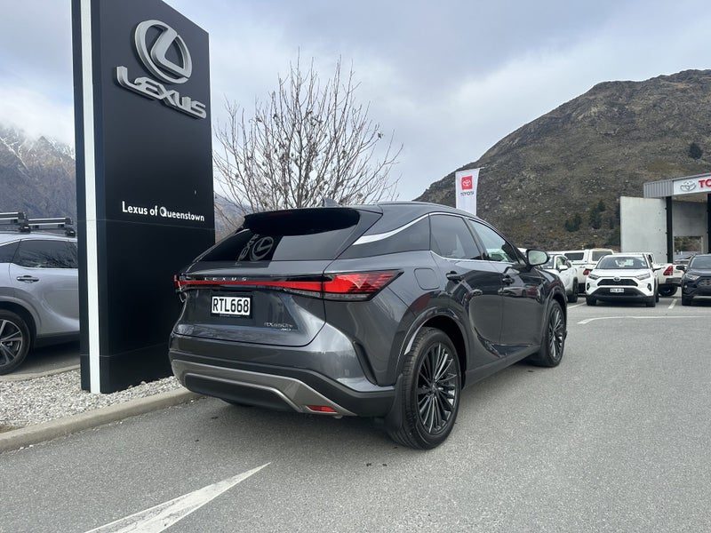 2026 Lexus RX 450h+ Limited PHEV AWD, photo 3