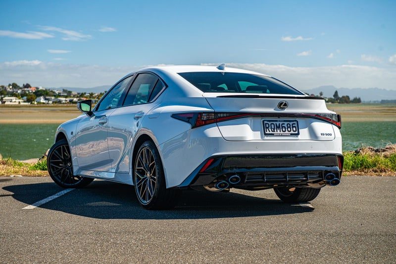 2023 Lexus IS 500 F Sport Performance, photo 2