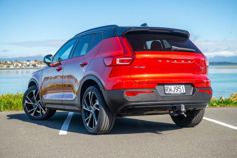 2022 Volvo XC40 4 T5 AWD R-Design 2.0P, photo 2