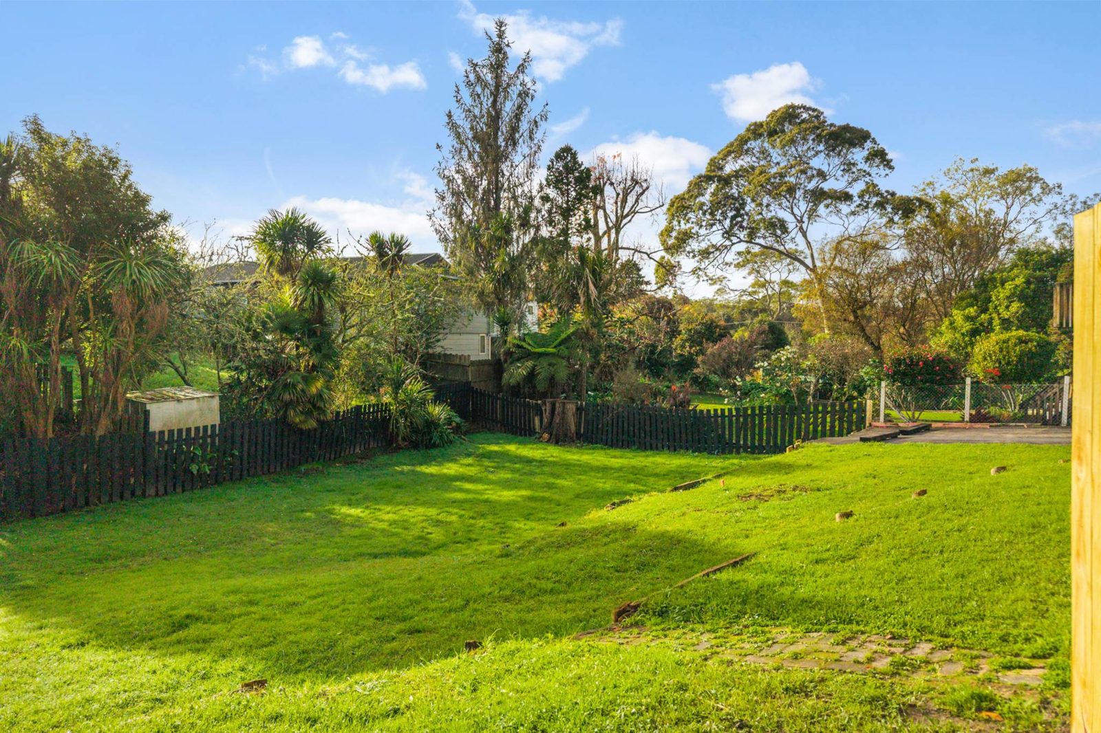 8A Surat Place, Glen Eden
