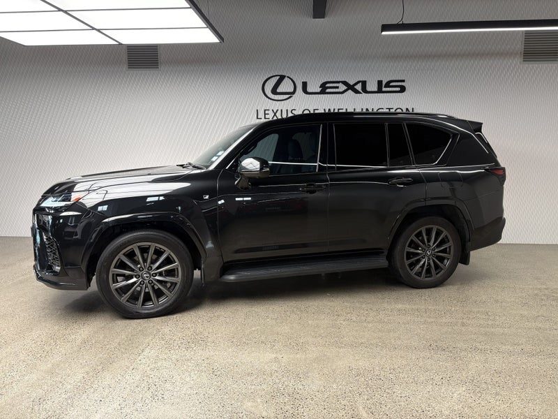 2024 Lexus LX 500d F Sport, photo 2