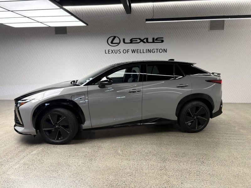 2026 Lexus RZ 550e F Sport, photo 2