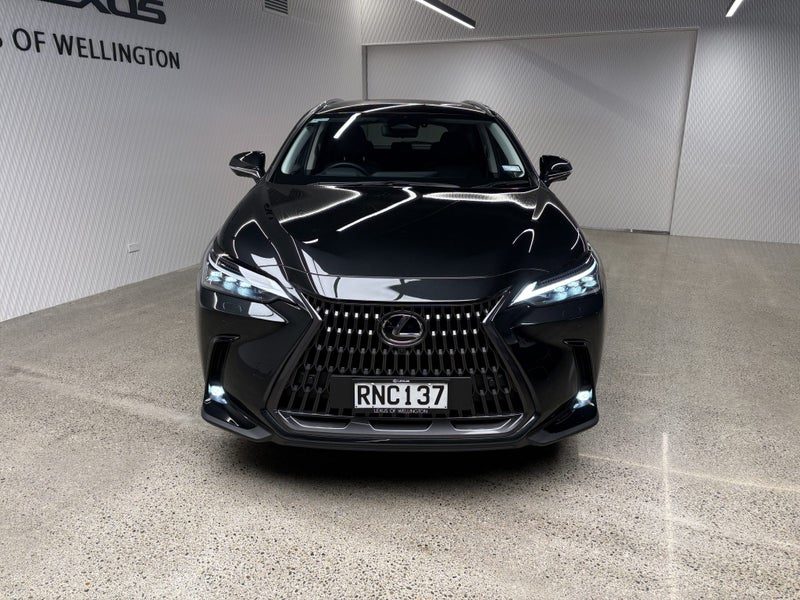2025 Lexus NX 350h Limited, photo 3