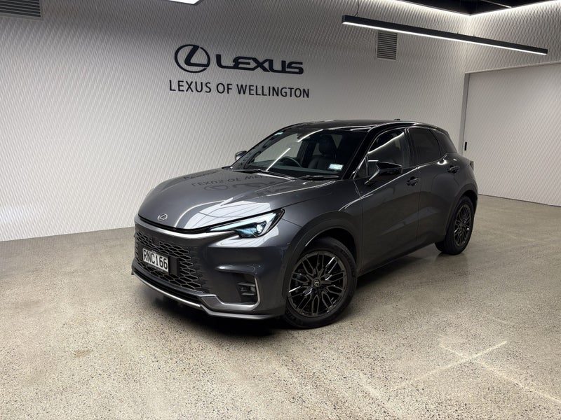 2026 Lexus LBX Cool 1.5P HEV ECVT FWD SUV/5D/5S