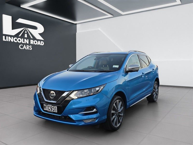 2020 Nissan 200 STL 2.0L Petrol FWD SUV, photo 3