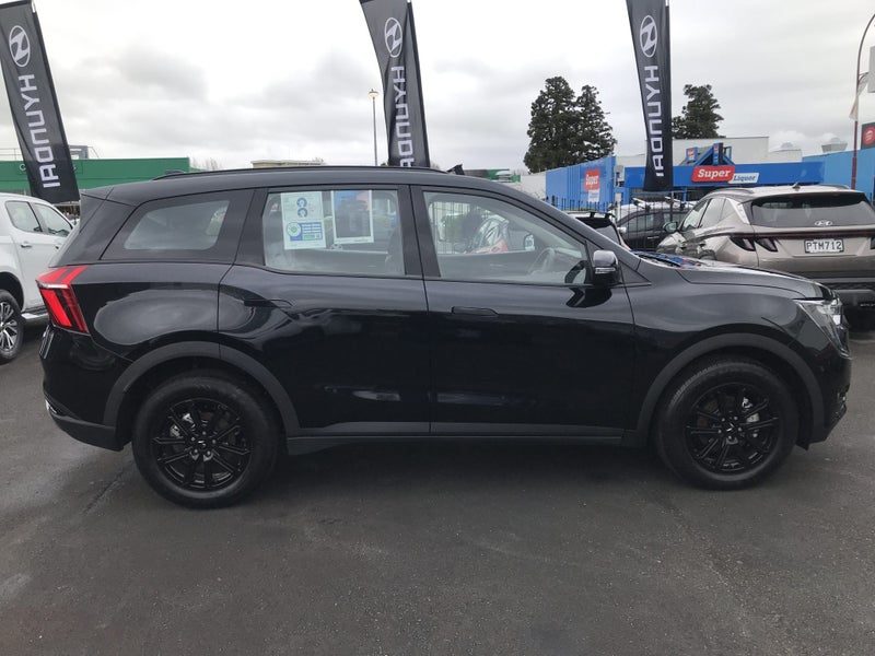 2025 Mahindra XUV700 Black Edition 2.0PT/6AT, photo 3