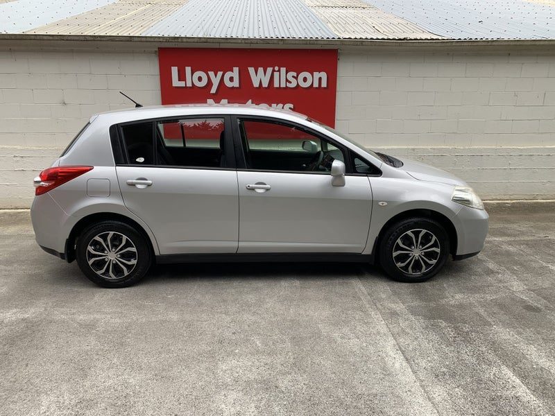 2012 Nissan Tiida ST. 1800cc N.Z. New, photo 3