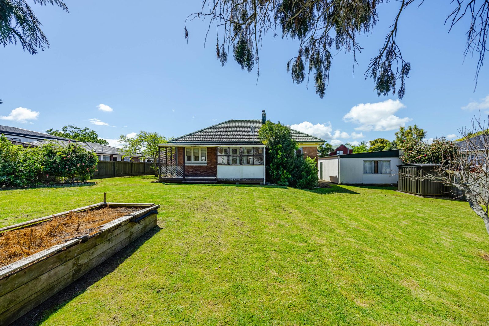 19 Landscape Road, Papatoetoe, photo 5