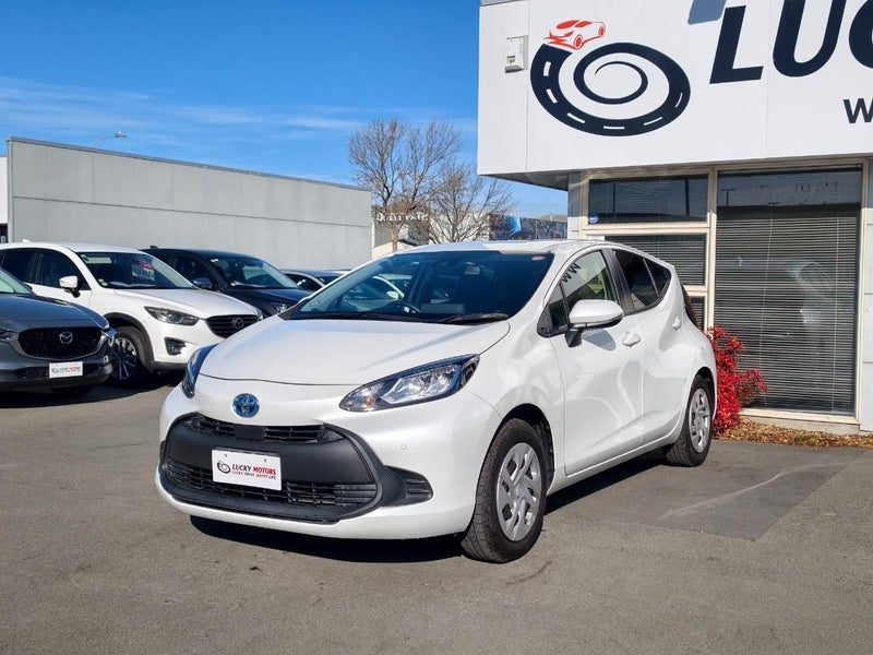 2022 Toyota Aqua New Shape / X / Push Start, photo 3