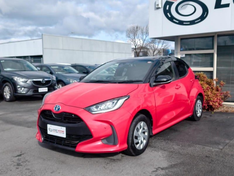 2020 Toyota Yaris Hybrid G / Push Start, photo 3