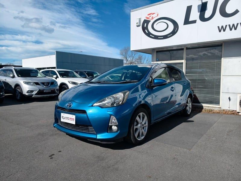 2012 Toyota Aqua G / Hybrid / Push Start, photo 3