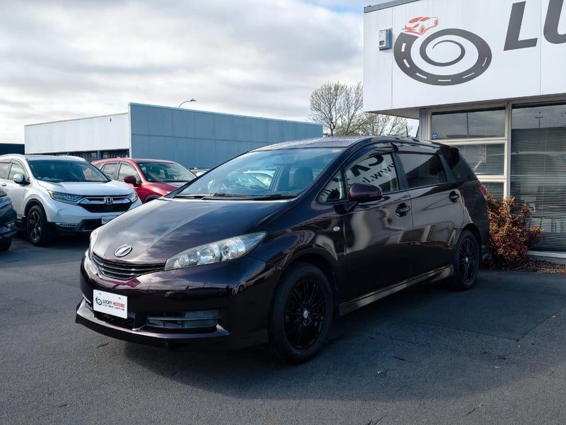 2012 Toyota Wish 1.8X HID Smart / 7 Seater, photo 3