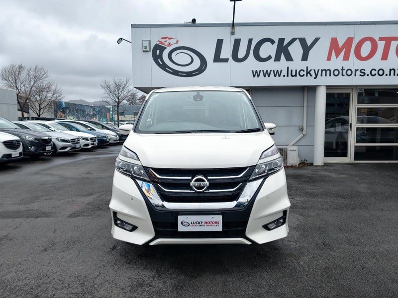2017 Nissan Serena S-Hybrid / New Shape / 8 Seater, photo 2