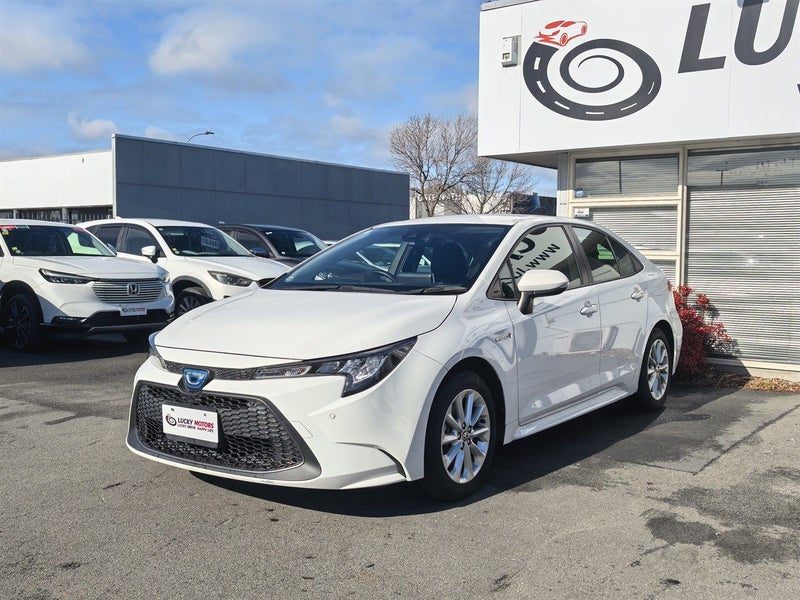 2020 Toyota Corolla 1.8 Hybrid / Sedan, photo 3