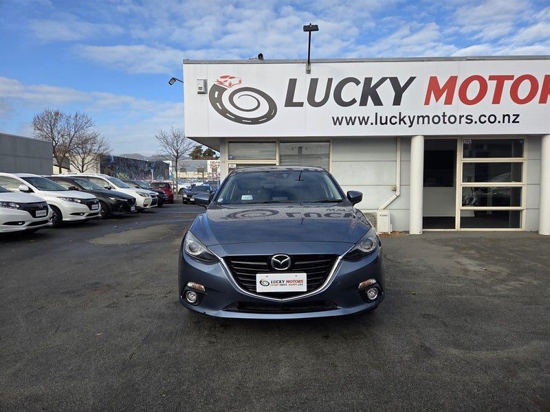 2014 Mazda Axela 20S TOURING, photo 2
