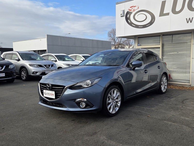 2014 Mazda Axela 20S TOURING, photo 3