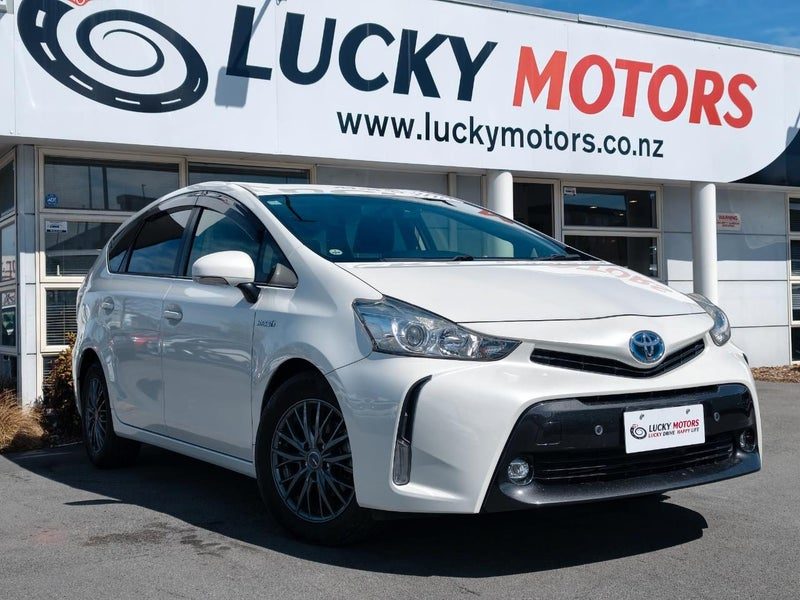 2016 Toyota Prius ALPHA / HYBRID / S