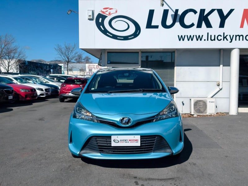 2016 Toyota Vitz 1.3F LED Edition, photo 2