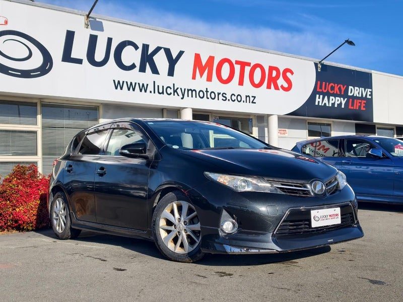 2012 Toyota Corolla Auris / 1.8L / Push Start