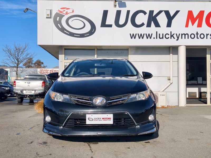 2012 Toyota Corolla Auris / 1.8L / Push Start, photo 2