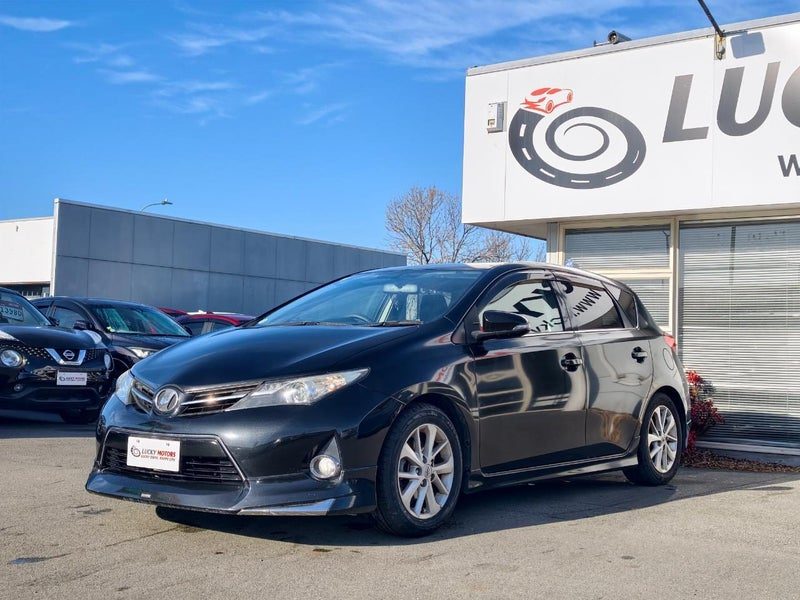 2012 Toyota Corolla Auris / 1.8L / Push Start, photo 3