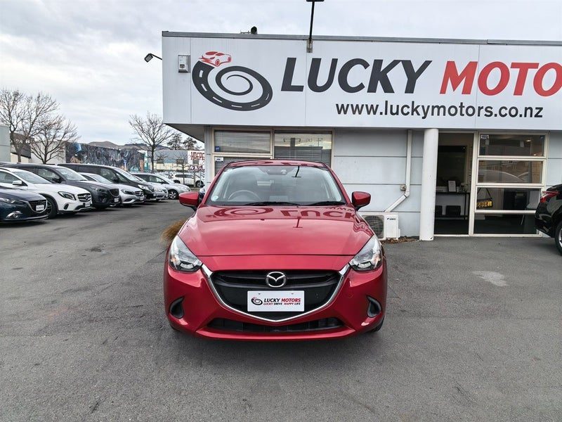2015 Mazda Demio 13S / Skyactiv, photo 2