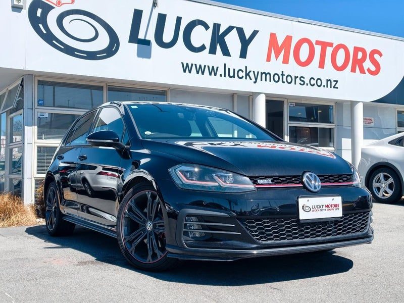 2019 Volkswagen Golf GTI / 2.0 Turbo, main photo
