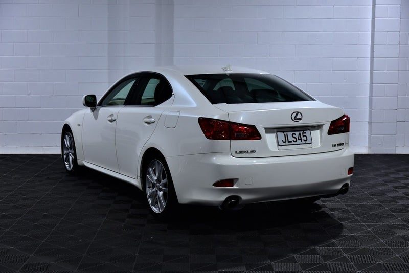 2006 Lexus IS 350, photo 2