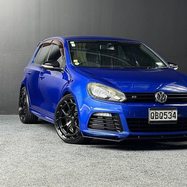 2011 Volkswagen Golf R R, photo 2