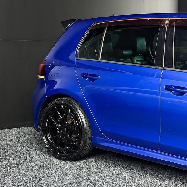 2011 Volkswagen Golf R R, photo 3