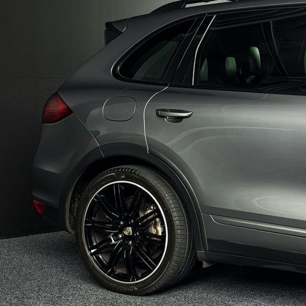 2011 Porsche Cayenne S 4 DOOR SUV, photo 3