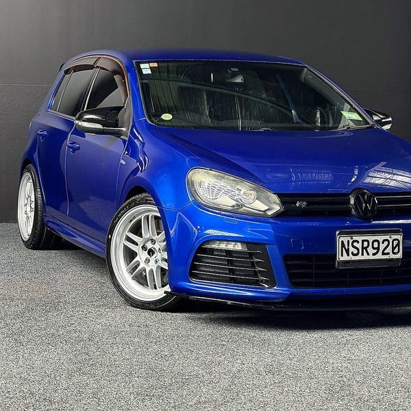 2010 Volkswagen Golf R, photo 2