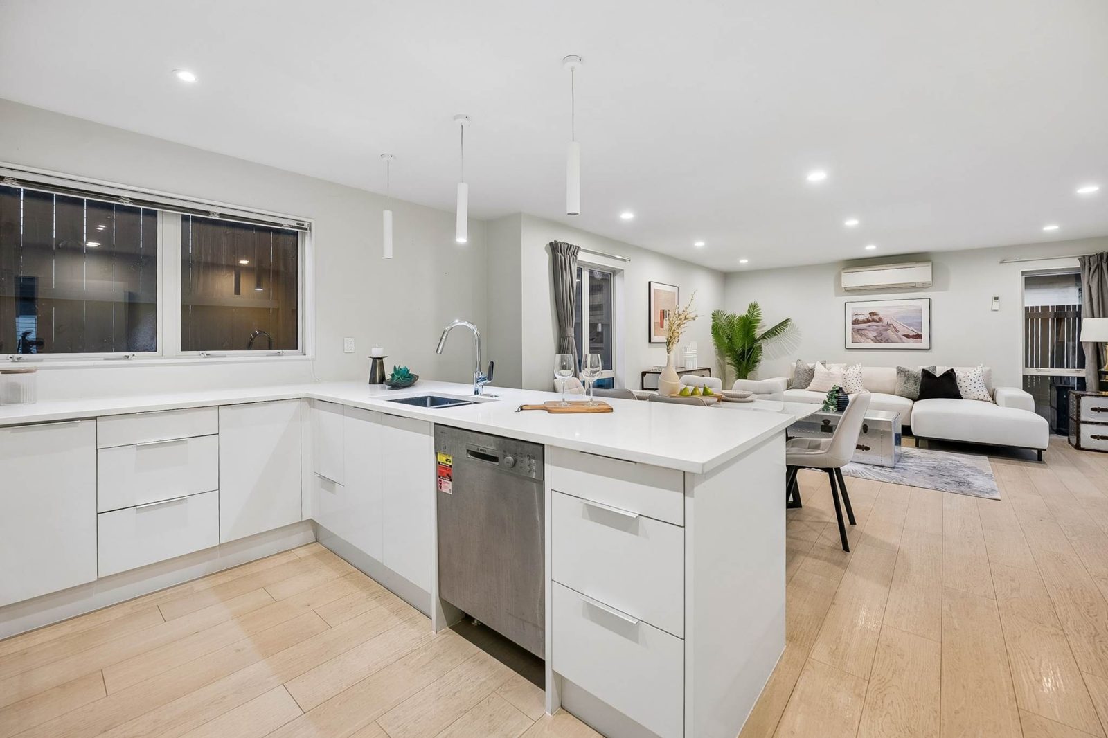 1 Agnes Court, Silverdale, photo 13
