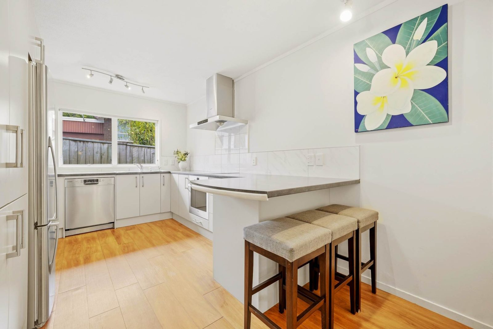 10 Montclair Rise, Browns Bay, photo 4