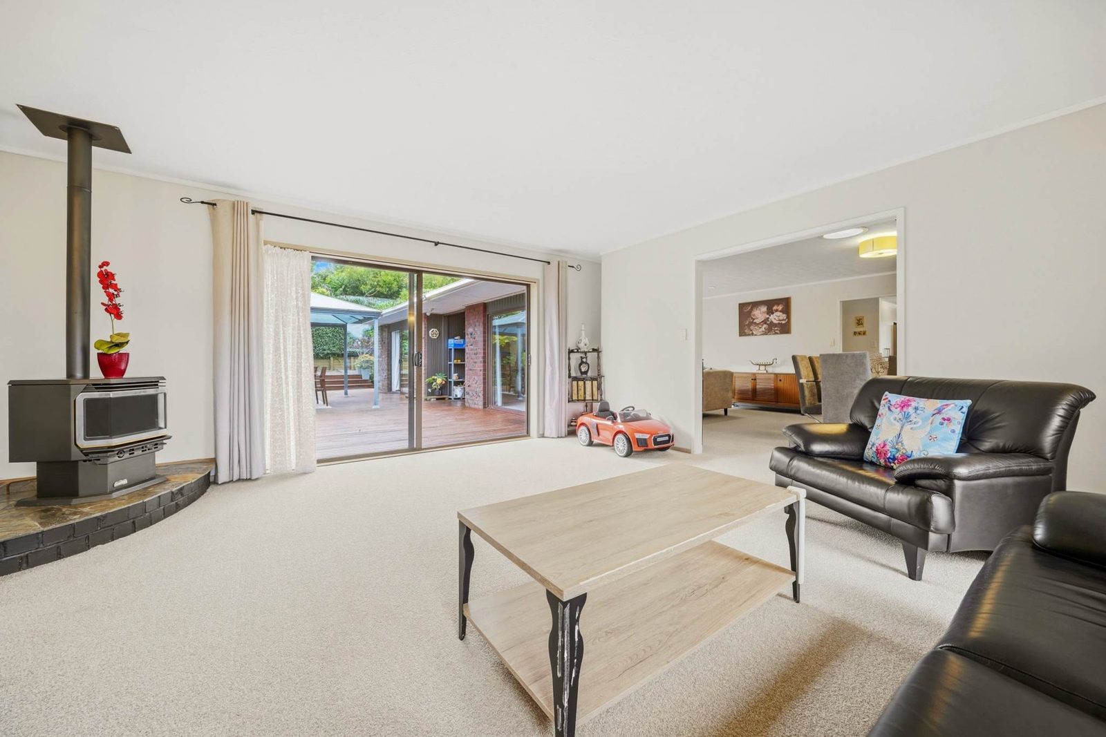 10 Montclair Rise, Browns Bay, photo 8
