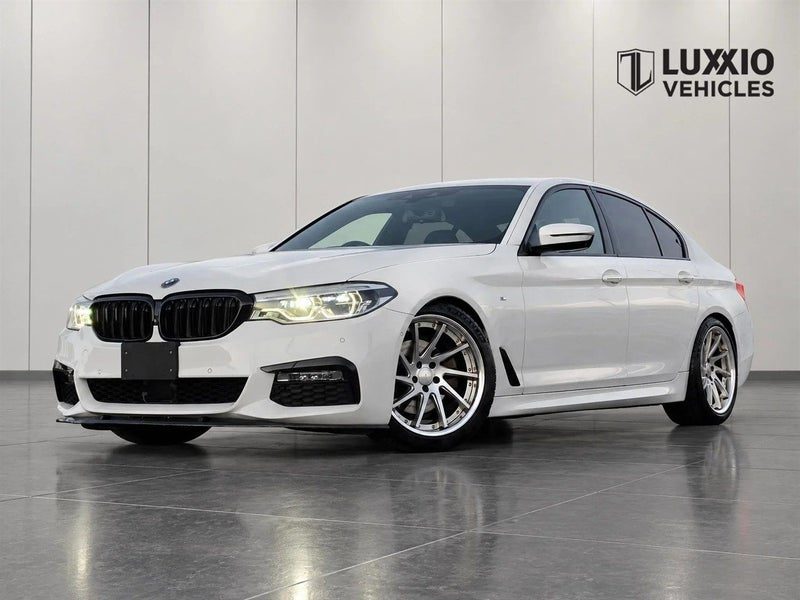 2018 BMW 523i M-SPORTS / G30 NEW SHAPE