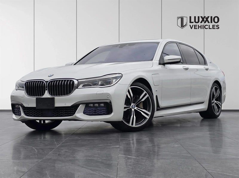 2016 BMW 740e G11 7 SERIES / M-SPORT