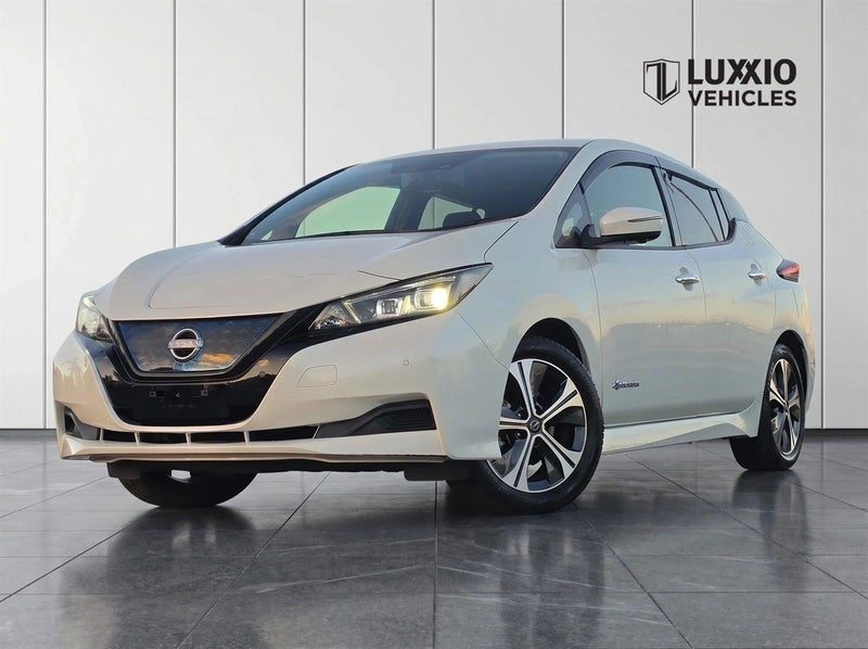 2022 Nissan Leaf X