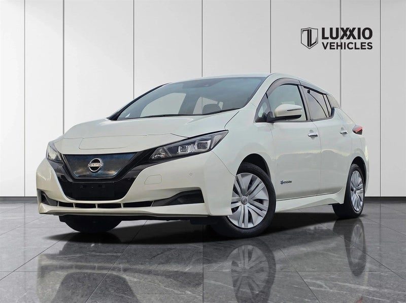 2021 Nissan Leaf S / 40kW / ZE1 / NEW SHAPE, main photo