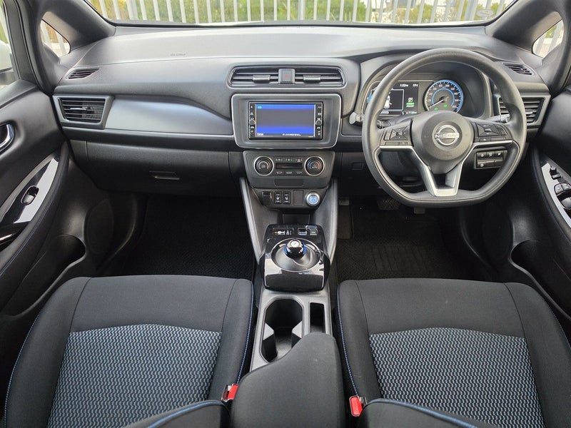 2021 Nissan Leaf S / 40kW / ZE1 / NEW SHAPE, photo 3